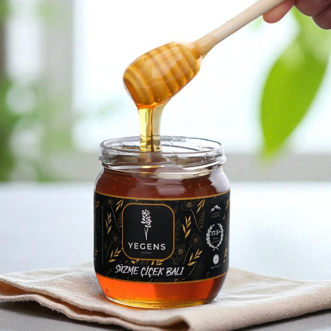 Yegens Doğal Süzme Çiçek Balı 500 gr | TA17.5+ | 900 Prolin | Erzincan - Kemah | Hakiki Bal